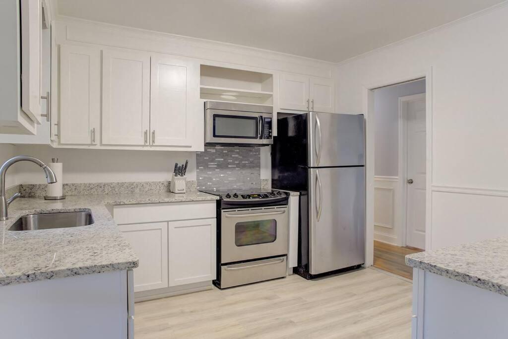Charming Home Near Folly & Downtown Charleston Bagian luar foto