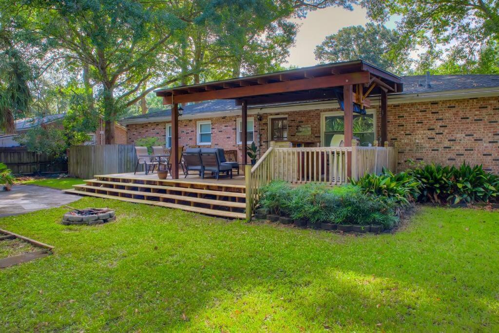 Charming Home Near Folly & Downtown Charleston Bagian luar foto